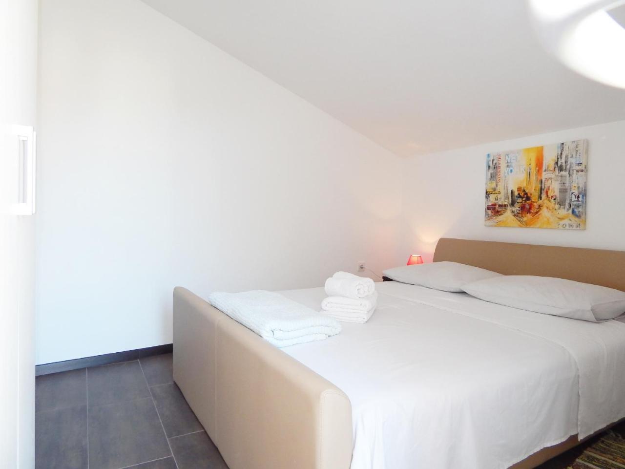 Apartments Andrea Podstrana Zewnętrze zdjęcie